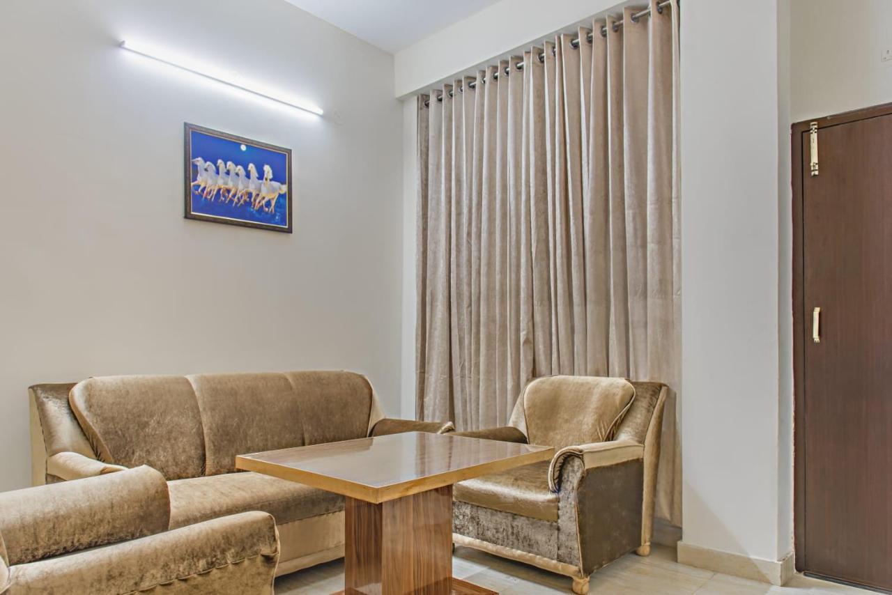 Valley View Apartments Kasauli Bagian luar foto